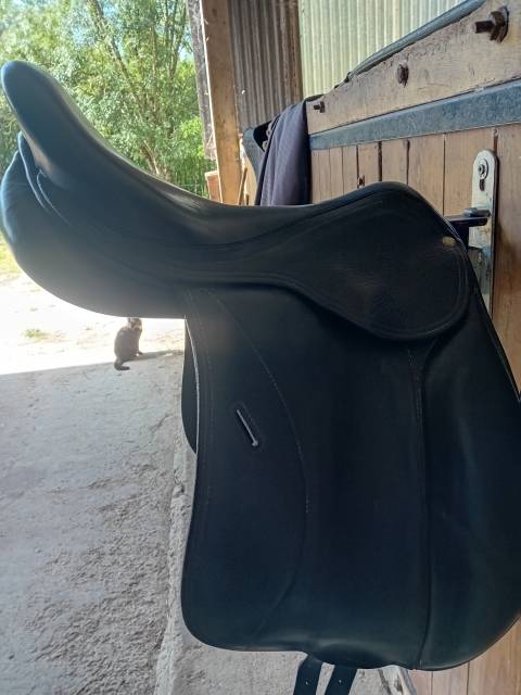 Selle dressage monoquartier
