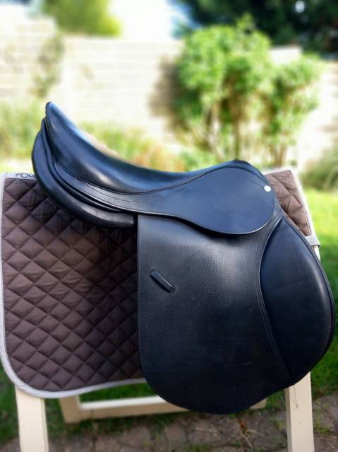 SELLE MIXTE FORESTIER - Modèle Segonzac - 17' - Noire