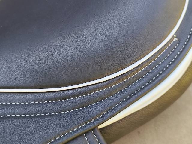 Selle d'obstacle EKUS F4 proto 