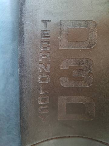 Selle dressage devoucoux Makila lab