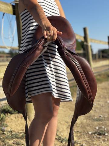 Selle de dressage Belloir Saumur 