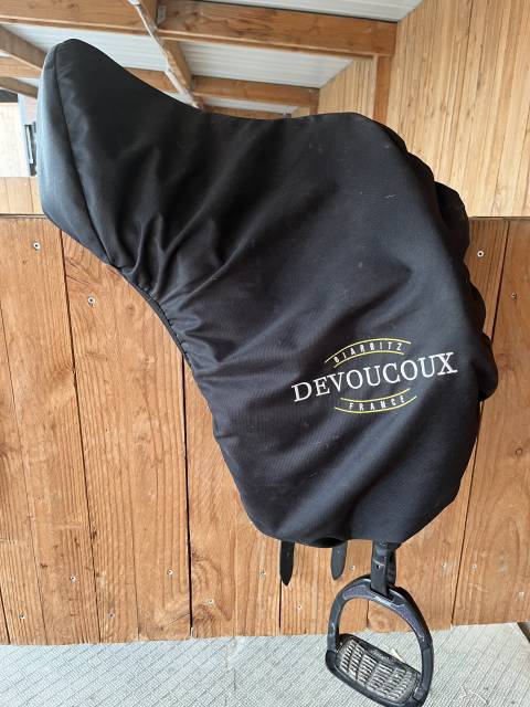 Selle de dressage Devoucoux 