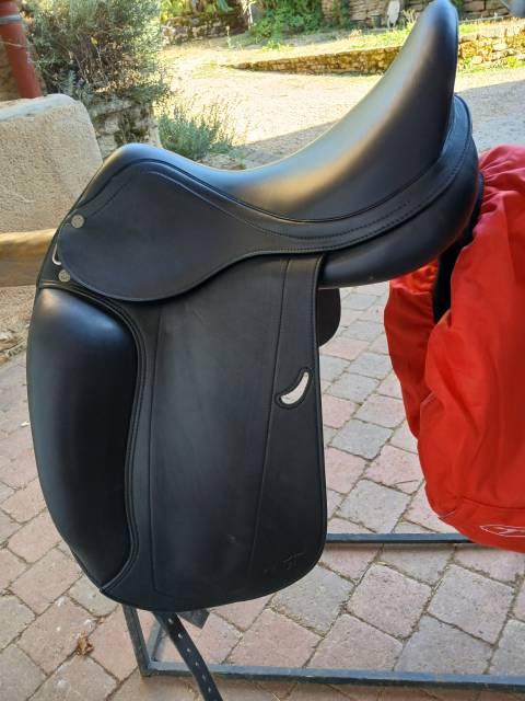 selle de dressage Équipe 16,5' 