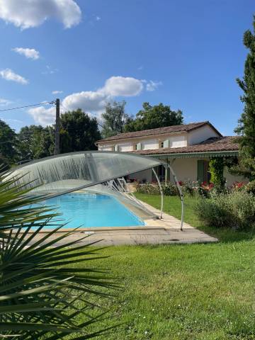 Maison type Mas Provençal idéal chevaux