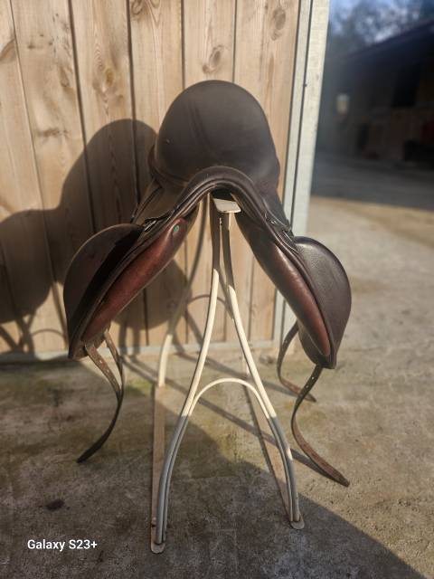 Selle Equipe Viktoria marron neuve 17'