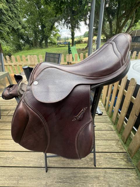 Selle Zaldi Royal Évent 18,5p