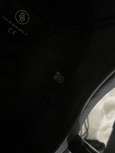 À vendre : Bombe d’équitation BR – Taille S (52/54)