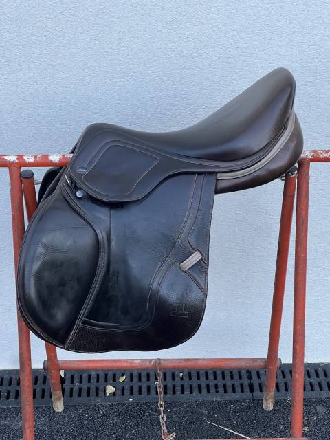 Selle Ikonic 17,5