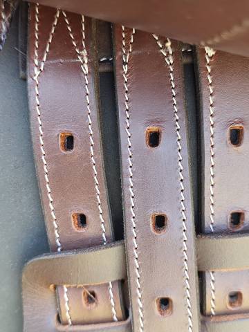 Selle EKUS F3 neuve 17,5"