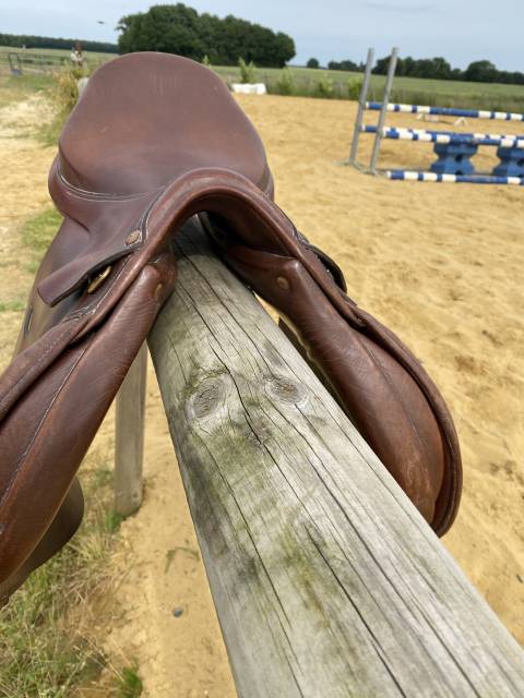 Selle Forestier Mixte 17p