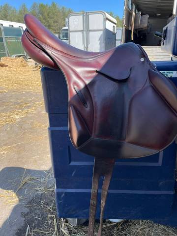 Selle MACEL mono-quartier Derby S Acajou 17,5'' TB état
