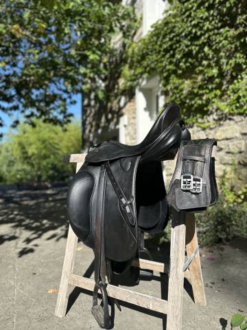 Selle de dressage prestige 