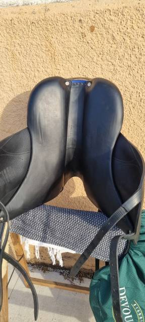 Selle Makila Lab 18 équipée