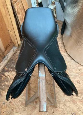 Selle privilège équitation 17"
