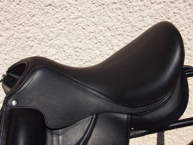 Selle Dressage Forestier Aachen 17'5