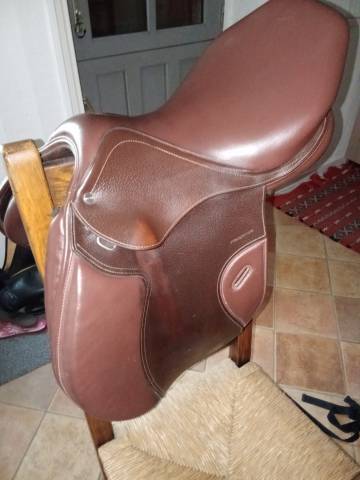 Selle et sangle cuir arçon réglable 17.5 FOUGANZA 2022