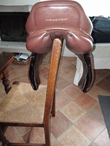 Selle et sangle cuir arçon réglable 17.5 FOUGANZA 2022