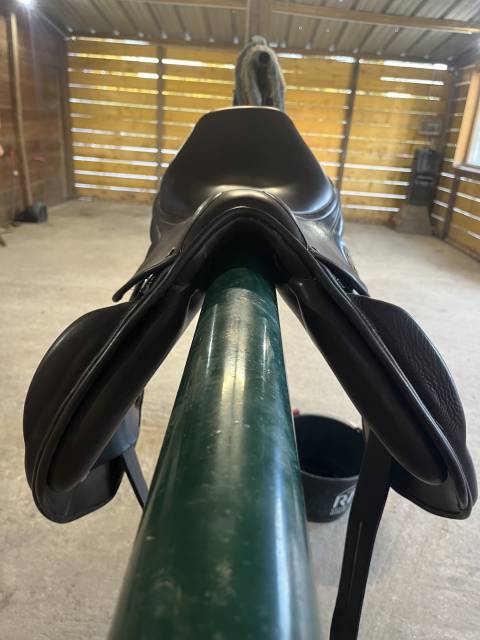 Selle Eric Mondange NATION VI MQ MUST 17 pouces 