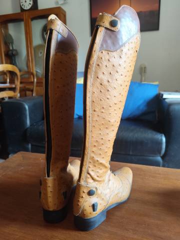 Bottes d'Equitation Femme modèle unique (neuves)