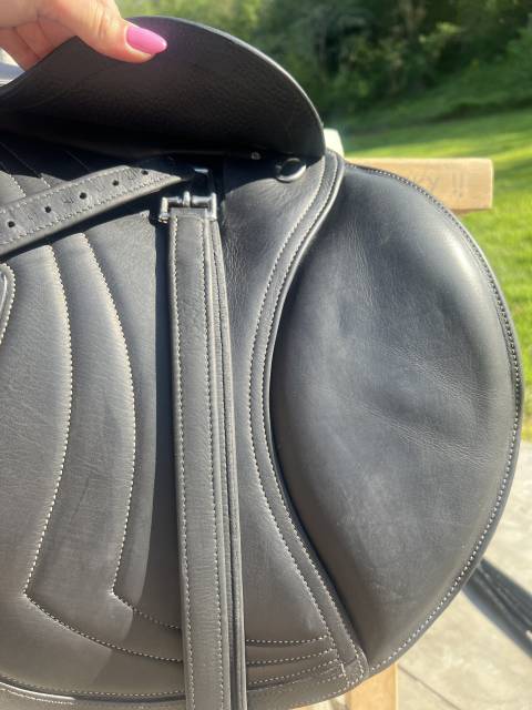 Selle CWD mademoiselle noire 