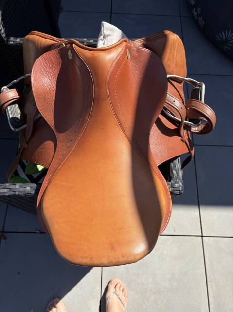 Selle Éric Thomas modèle Saumur