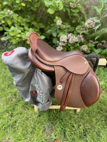 Selle Meyer 18 pommeau Marianne 2024 