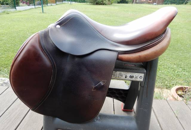 Selle obstacle CWD 17.5" quartiers 2C