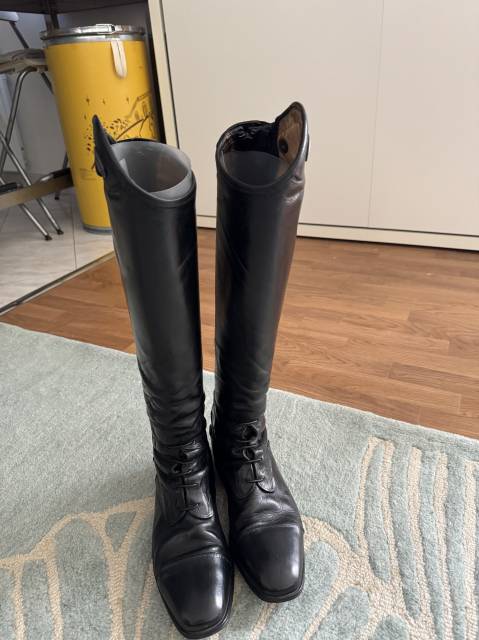 Bottes parlanti