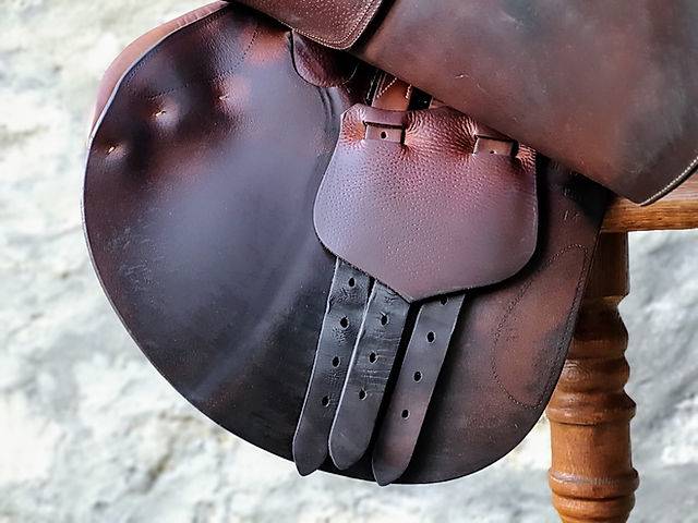 Selle butet plate 17,5