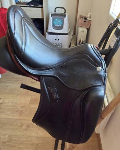 Selle dressage Zaldi 