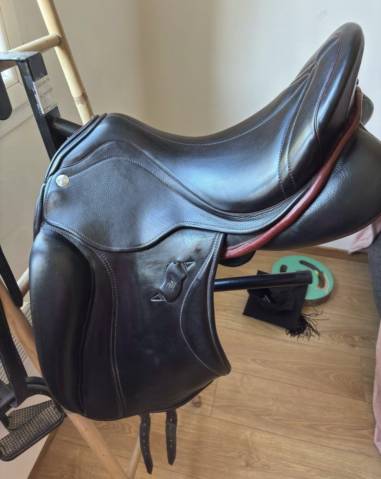 Selle dressage Zaldi 