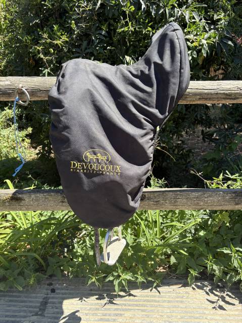 Selle de dressage Devoucoux Mendia 