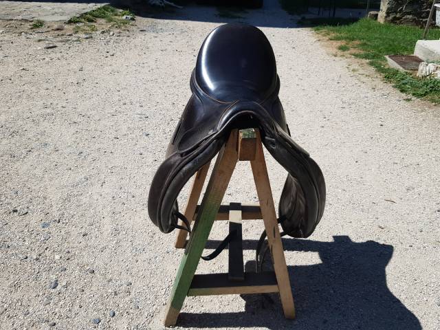 Selle dressage Childeric 17'5
