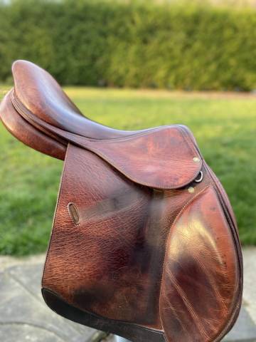 Selle mixte cuir marron Belloir 17,5 pouces