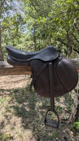 Selle ikonic evolution 