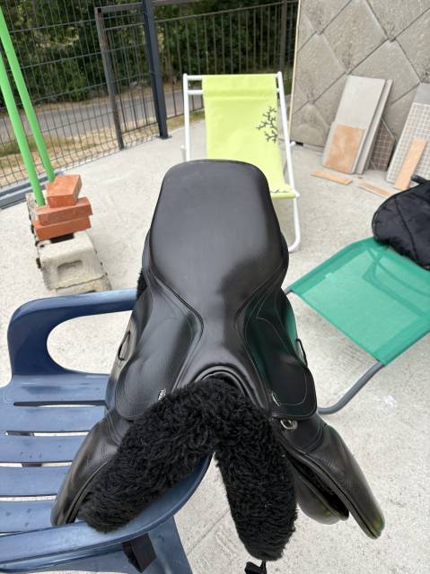 Selle d’obstacles HKM Canyon