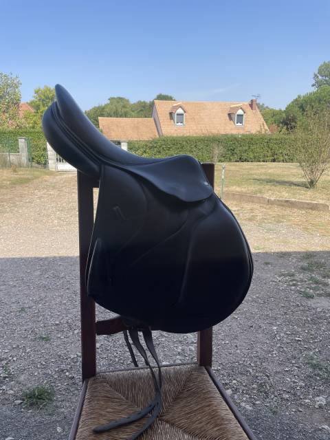 ? À VENDRE – Selle Devoucoux Chiberta 2012 ?