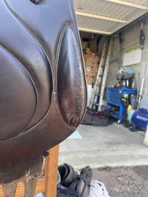 ? À VENDRE – Selle Devoucoux Chiberta 2012 ?