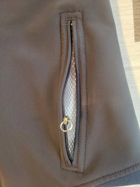 Gilet air bag Helite et 4 cartouches