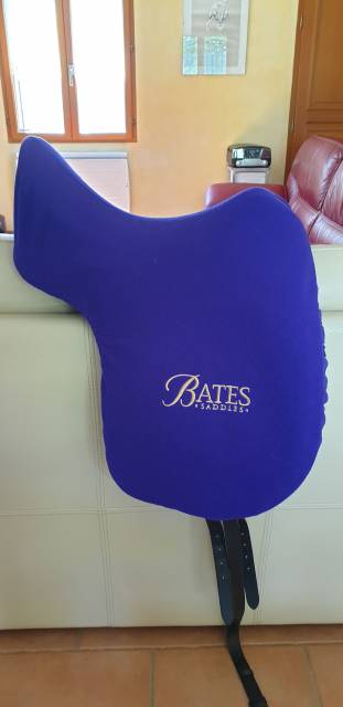 Selle Bates en cuir noire Isabell Cair