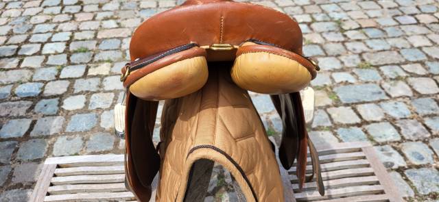 selle de randonnée FOUILLOUX