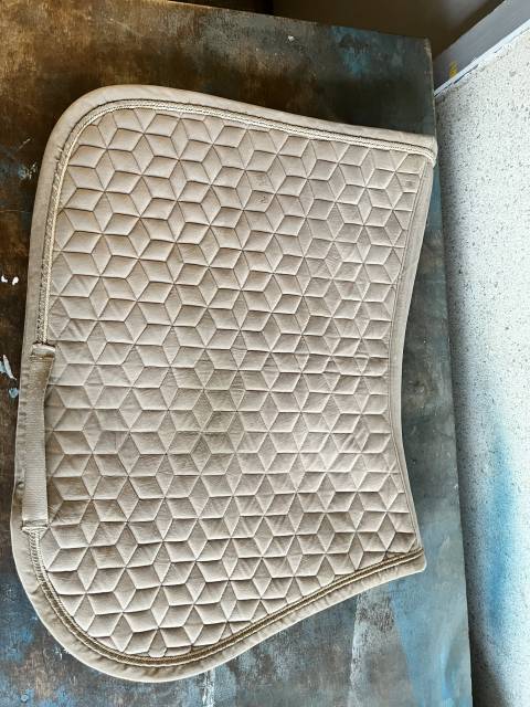 tapis saut kentucky velvet beige cheval 