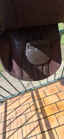 Selle supreme 17,5 neuve