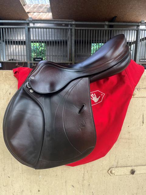 Selle de saut d'obstacles Equipe 