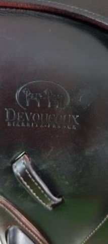 Selle mixte Devoucoux chiberta 17.5 de 2017. 