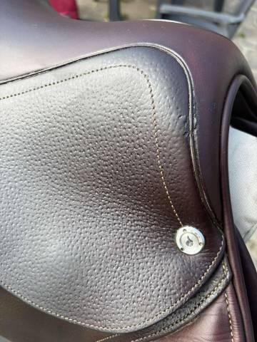 SELLE JUMPING CWD 18 POUCES