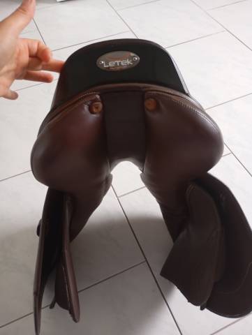 Selle tekna letek 17 pouces