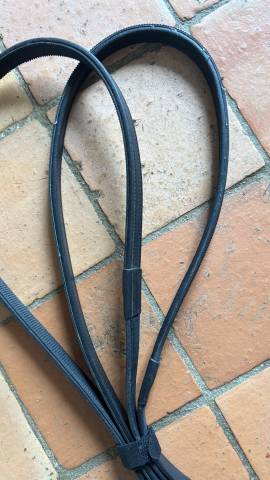 Filet et rênes taille cheval