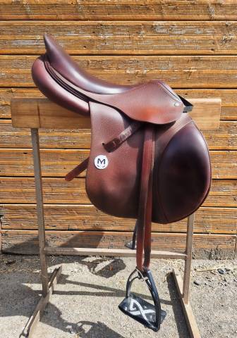 SELLE MEYER OBSTACLE 17.5"