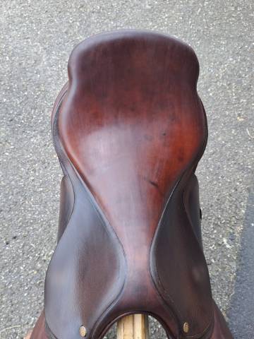 SELLE DELGRANGE en bon état